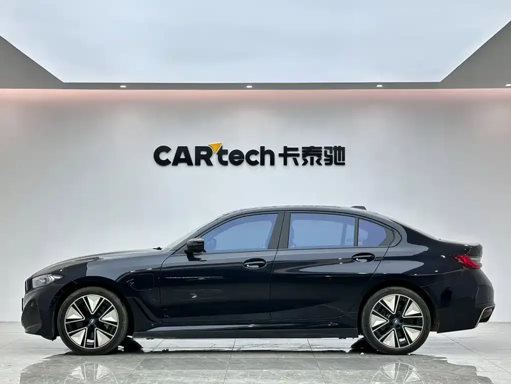 BMW i3 — фото 7