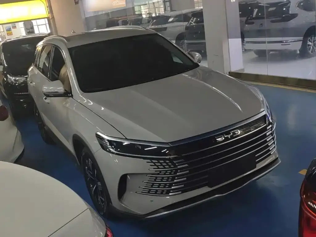 BYD Seal 05 DM-i — фото 4