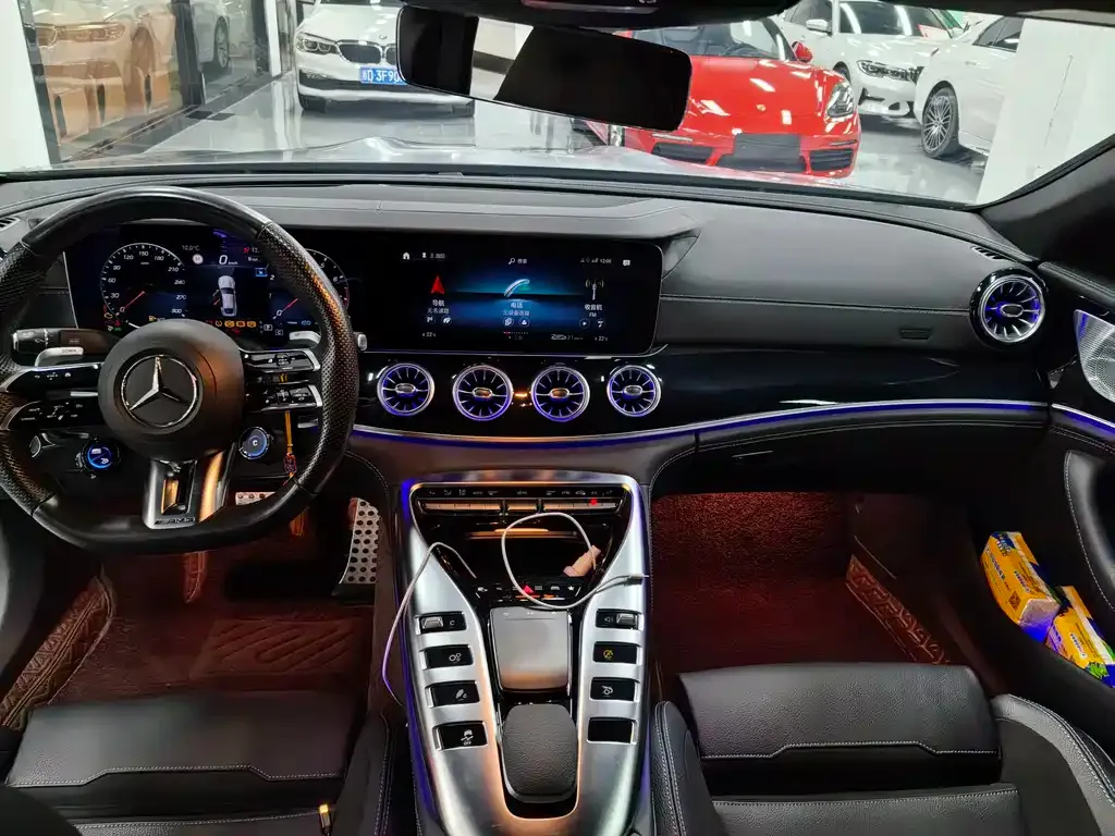 Mercedes-Benz AMG GT — фото 8
