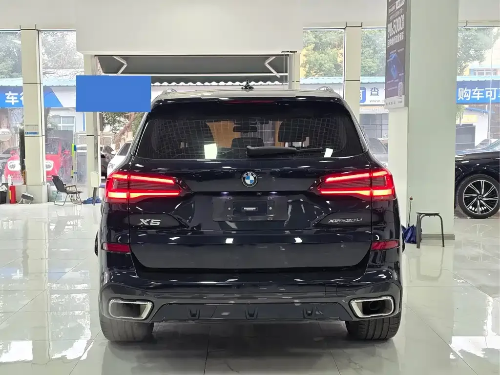 BMW X5 — фото 2