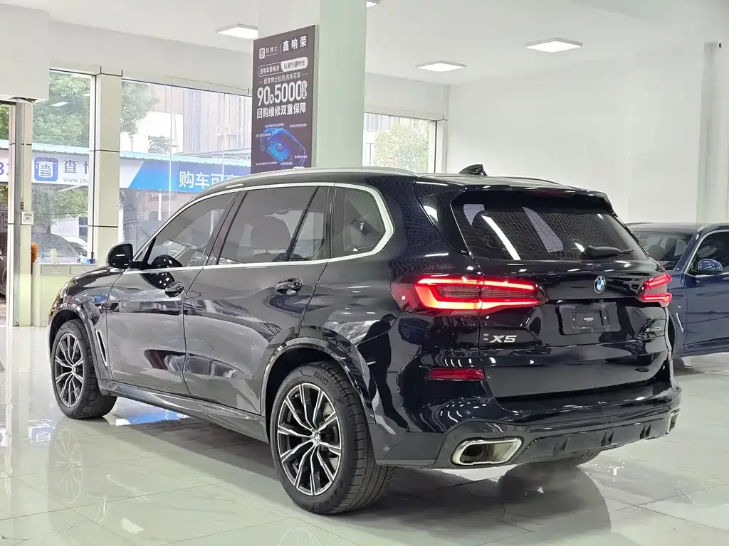 BMW X5 — фото 4