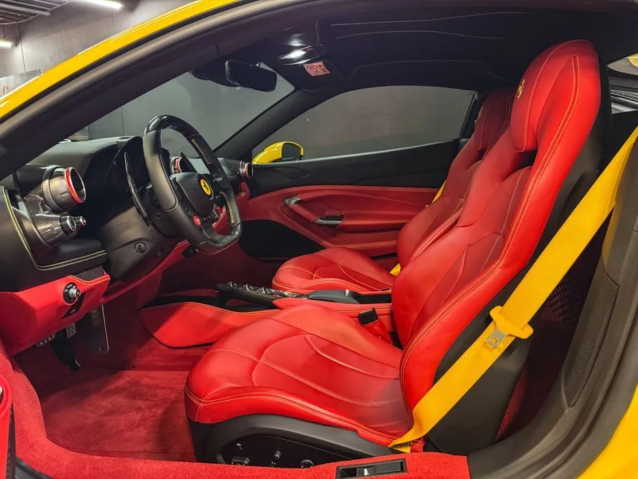 Ferrari F8 — фото 8