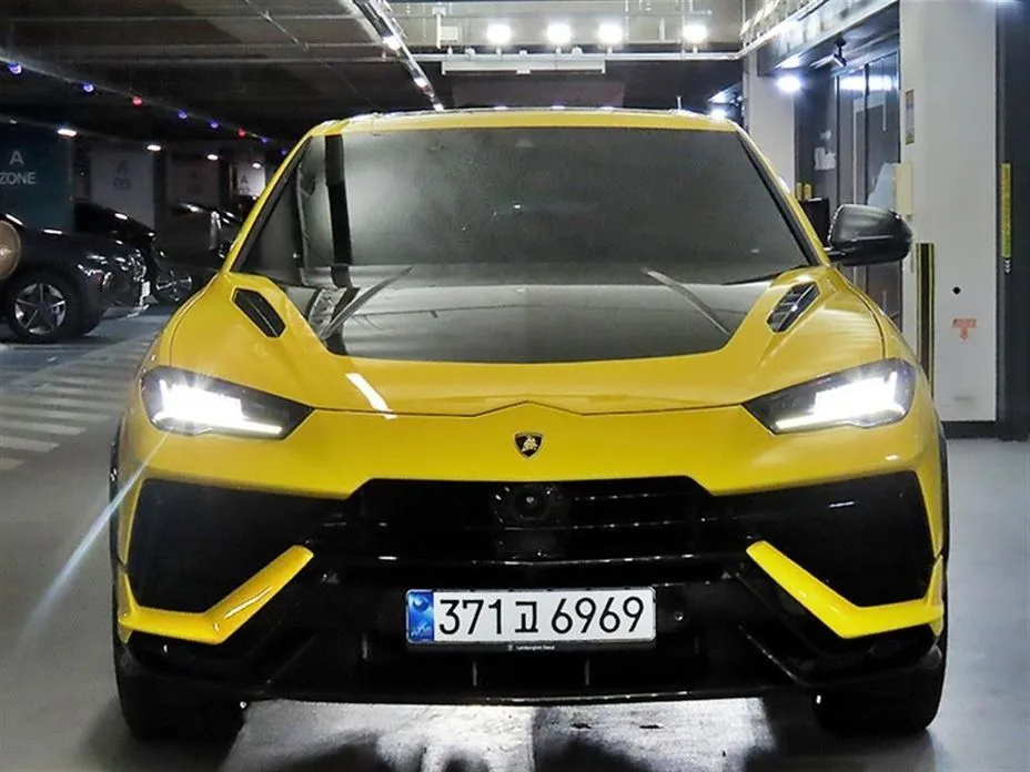 Lamborghini Urus — фото 5
