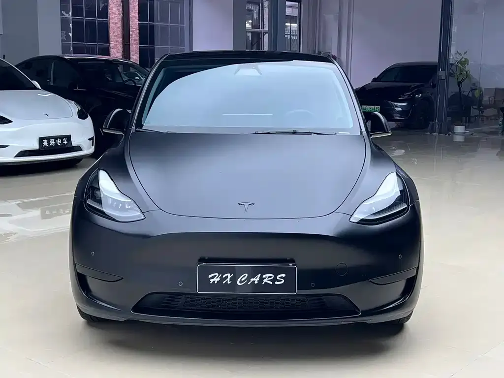 Tesla Model Y — фото 4