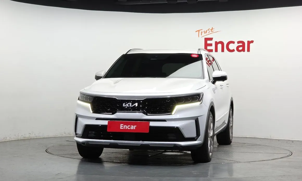 Kia Sorento — фото 7