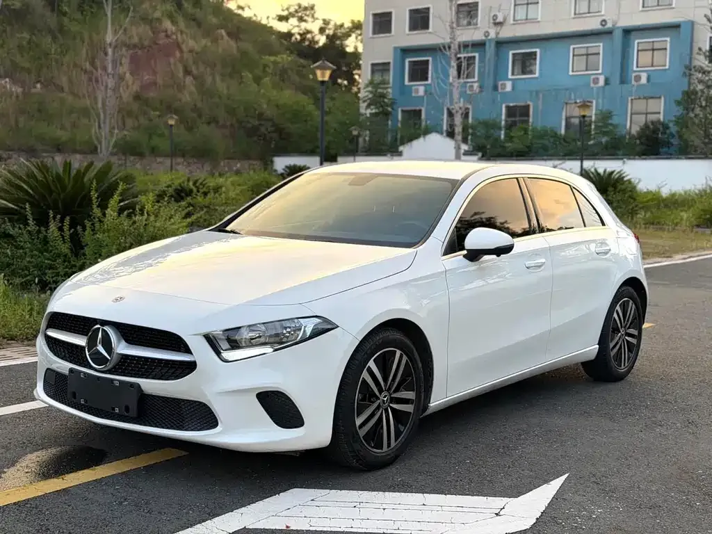 Mercedes-Benz A-Class — фото 1