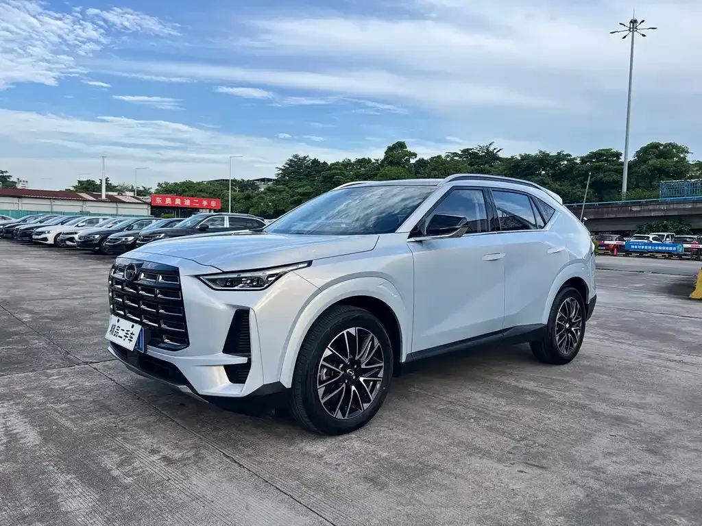 GAC Motor Trumpchi GS4 — фото 1
