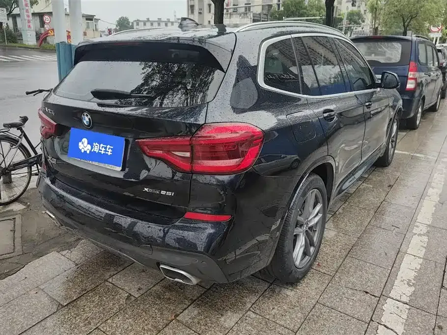 BMW X3 — фото 9
