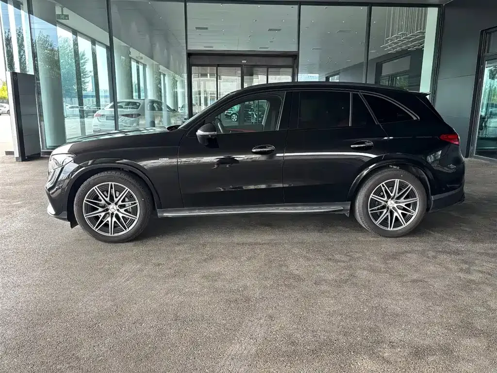 Mercedes-Benz GLC AMG — фото 7