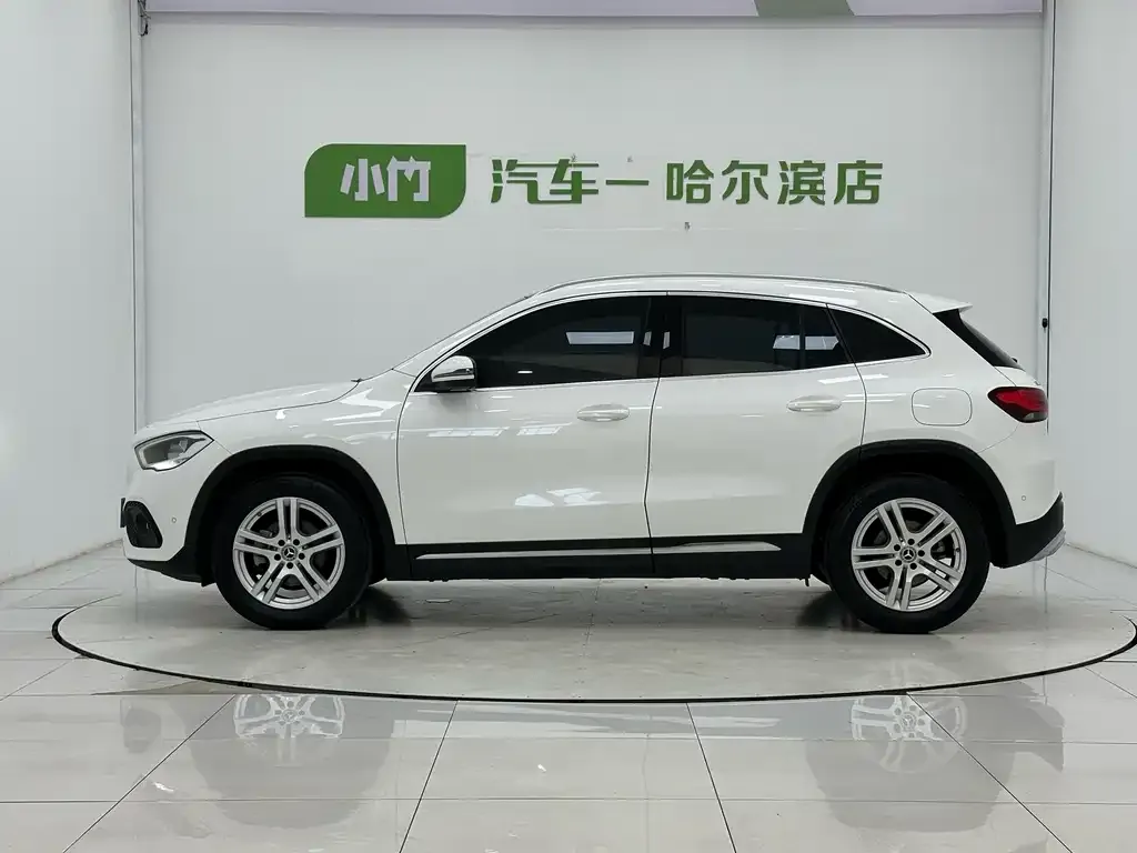 Mercedes-Benz GLA — фото 5