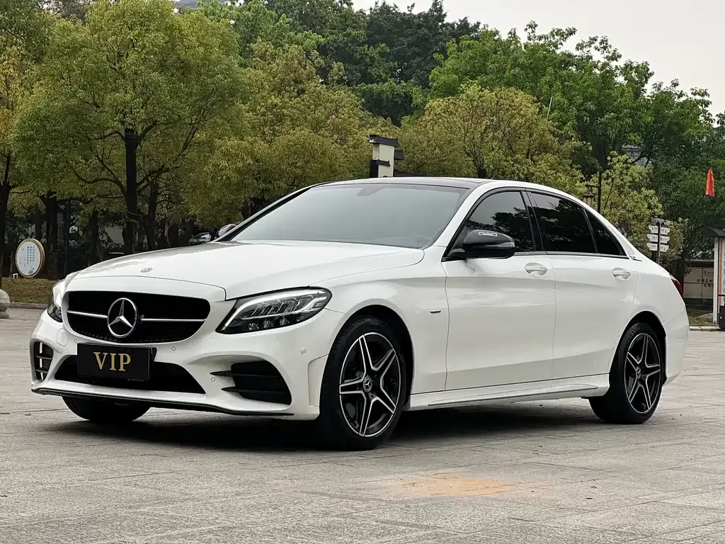 Mercedes-Benz C-Class — фото 7