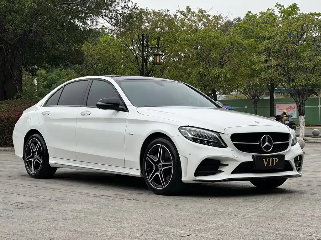 Mercedes-Benz C-Class — фото 10