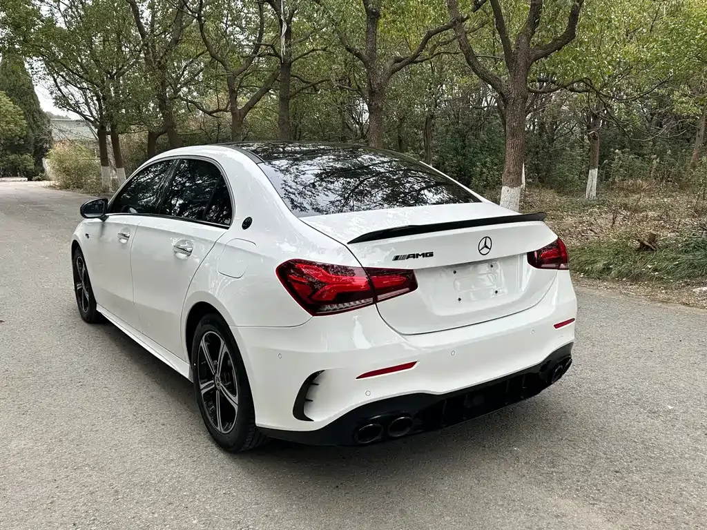 Mercedes-Benz A-Class — фото 10