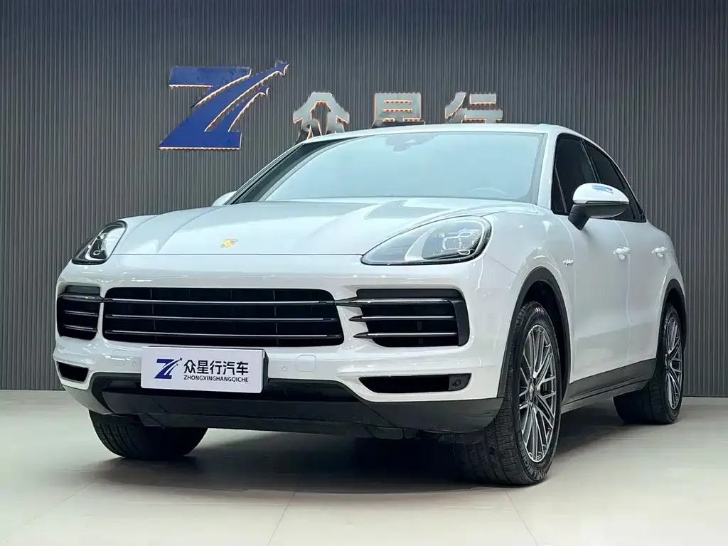 Porsche Cayenne Hybrid — фото 1