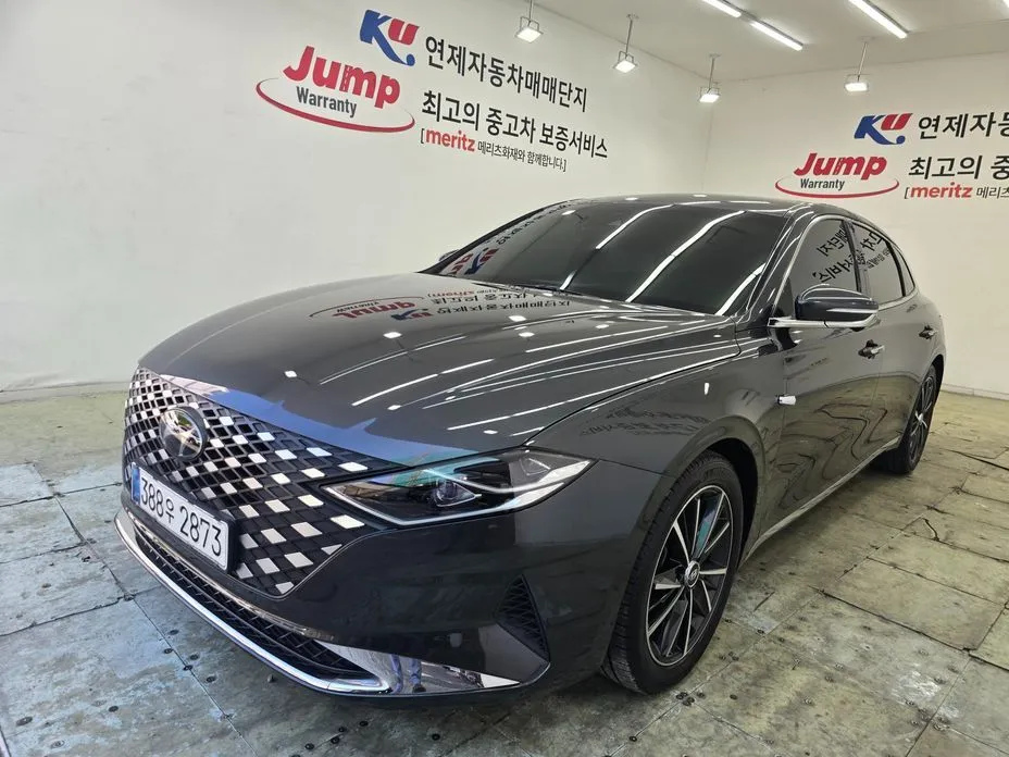 Hyundai Grandeur — фото 1
