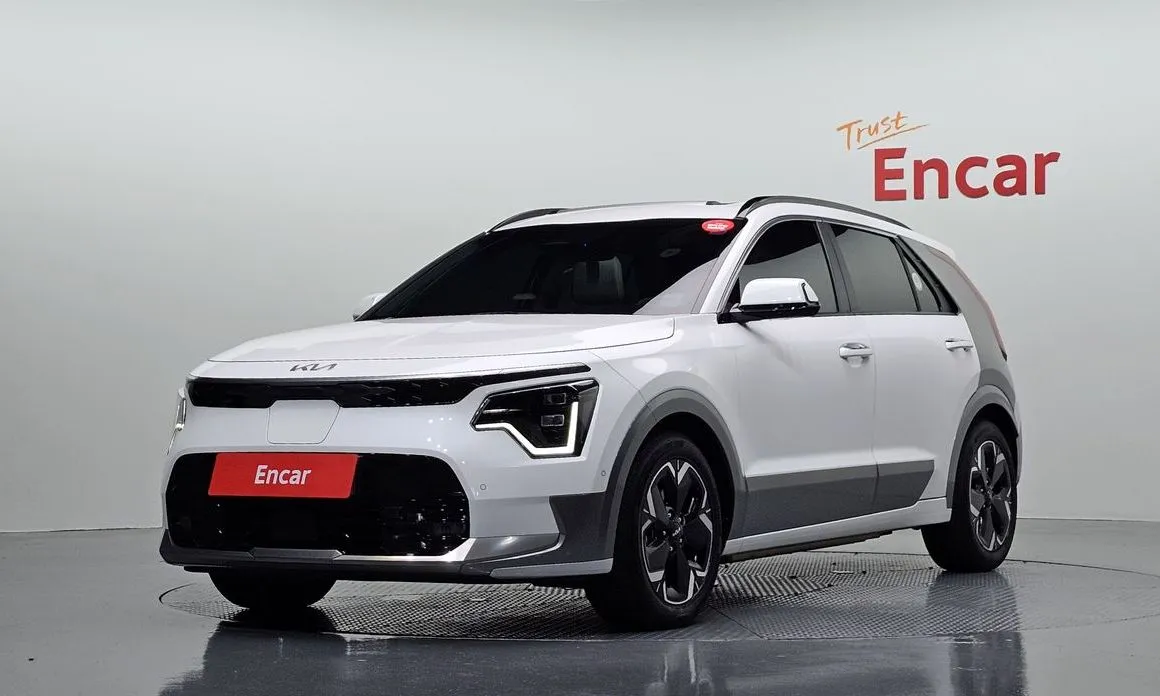 Kia Niro — фото 1
