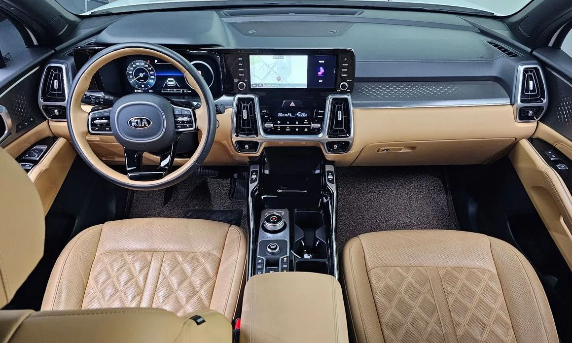 Kia Sorento — фото 7