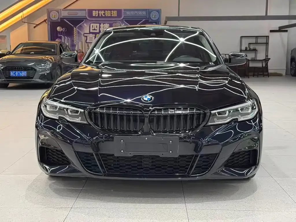 BMW 3 Series — фото 1