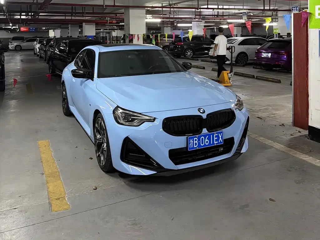 BMW M240i — фото 1