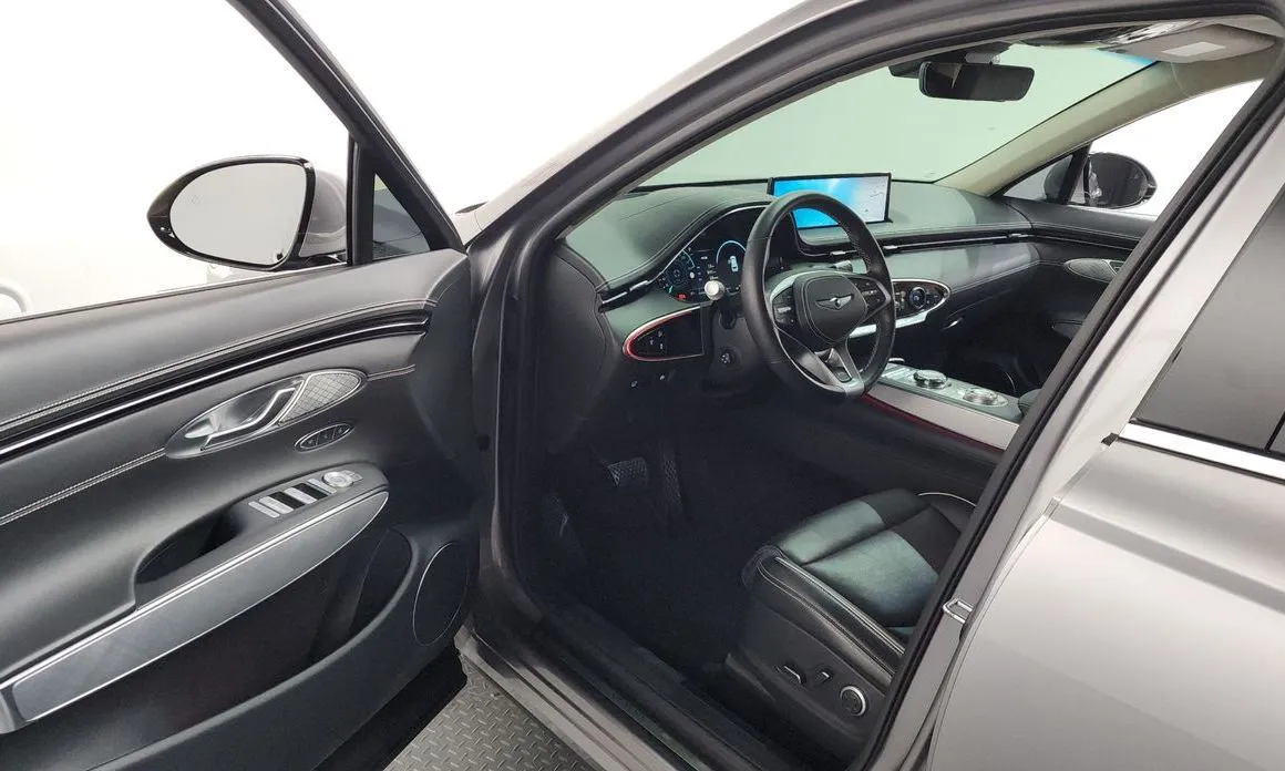 Genesis GV70 — фото 9