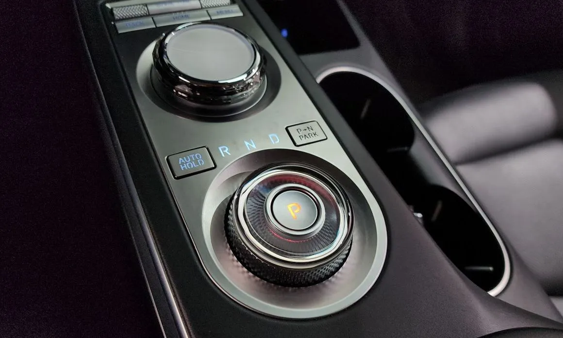 Genesis GV70 — фото 4