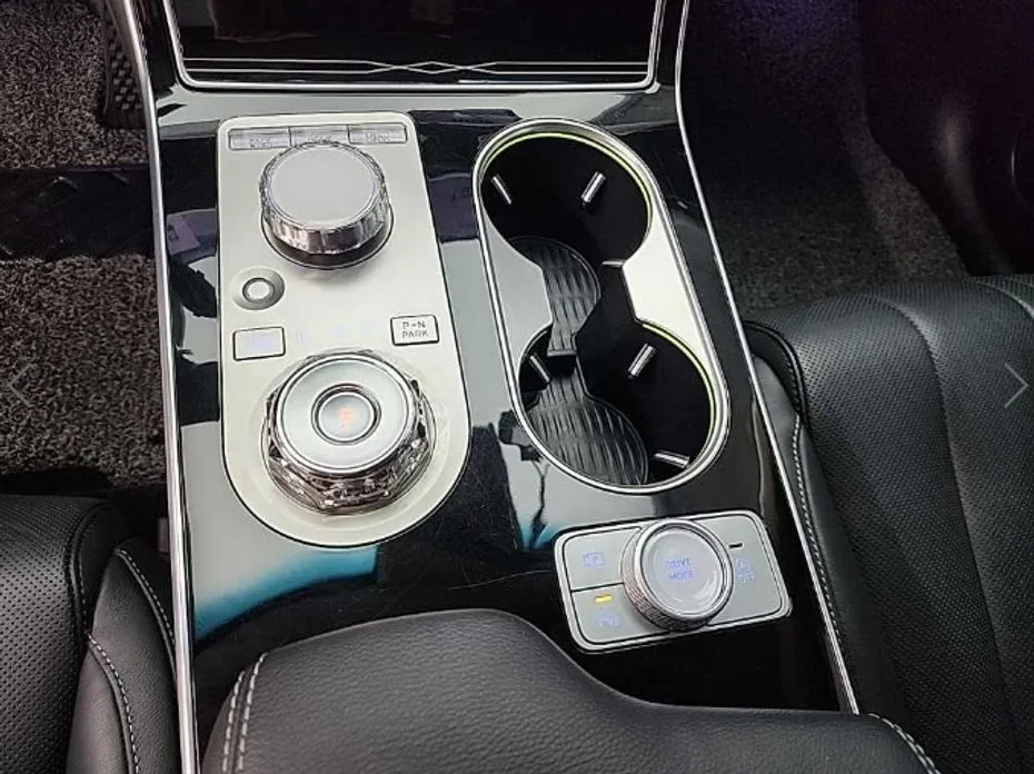 Genesis GV80 — фото 10