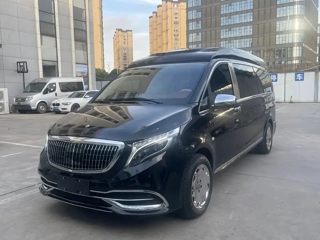Mercedes-Benz Vito — фото 1