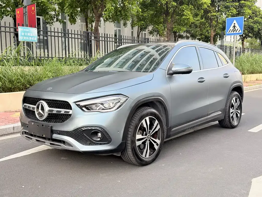 Mercedes-Benz GLA — фото 1
