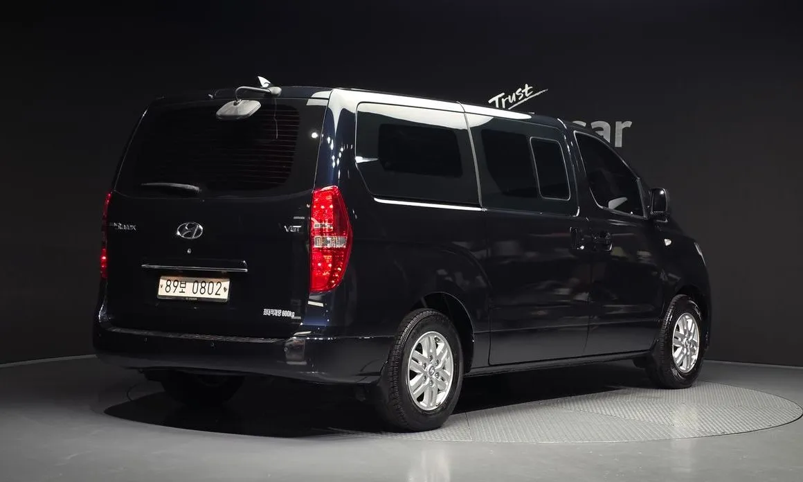 Hyundai Starex — фото 7