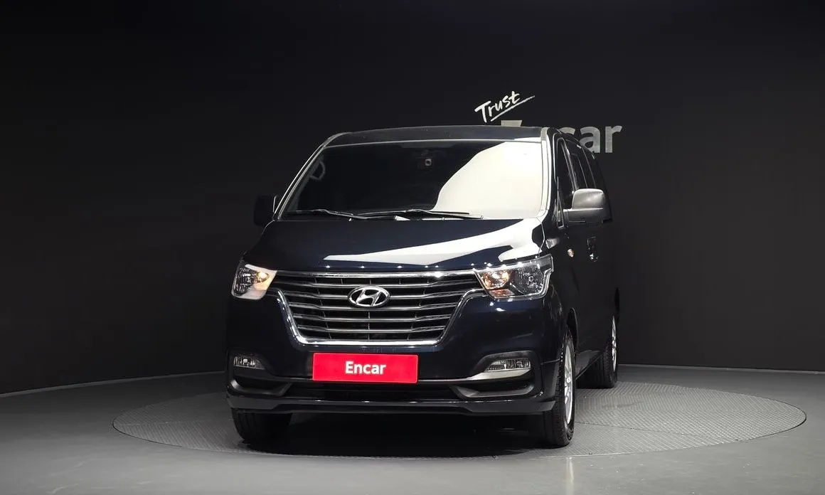 Hyundai Starex — фото 8