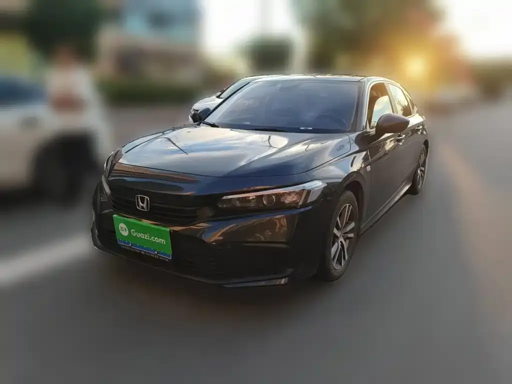 Honda Civic — фото 1