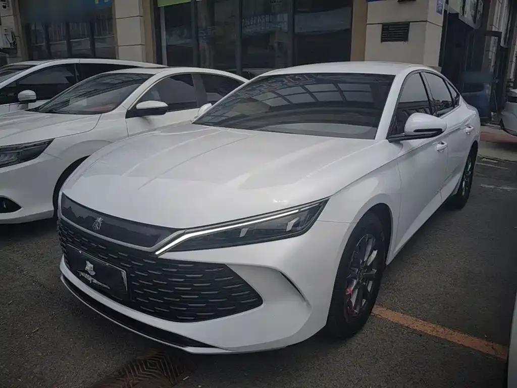 BYD Qin L — фото 1