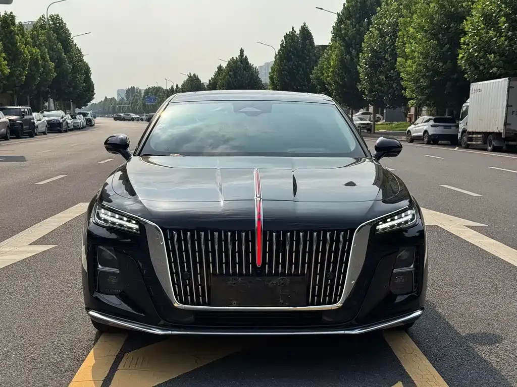 Hongqi H5 — фото 2