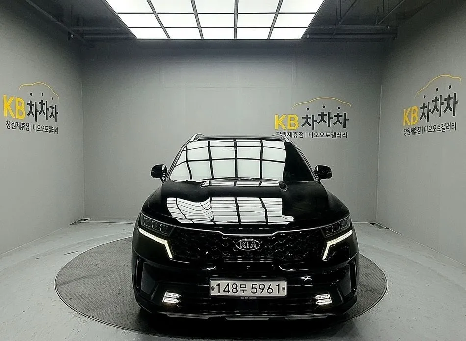 Kia Sorento — фото 1