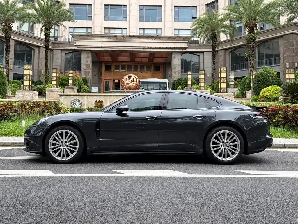 Porsche Panamera — фото 6