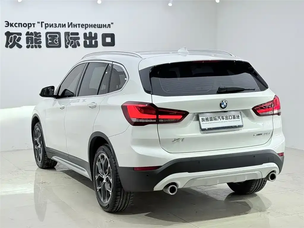 BMW X1 — фото 6