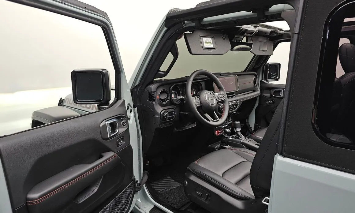Jeep Wrangler — фото 2