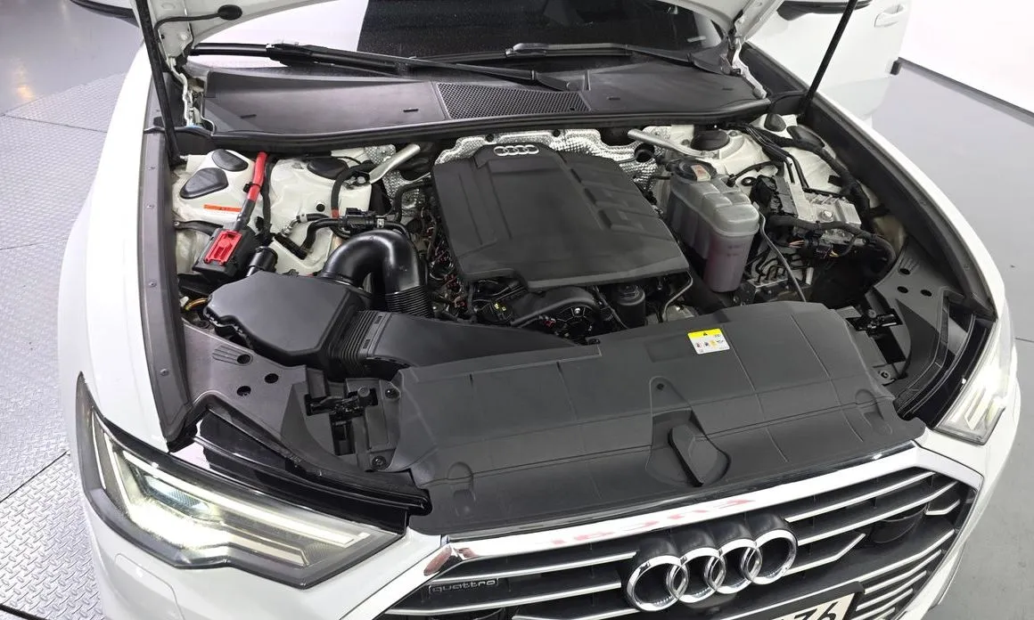 Audi A6 — фото 6
