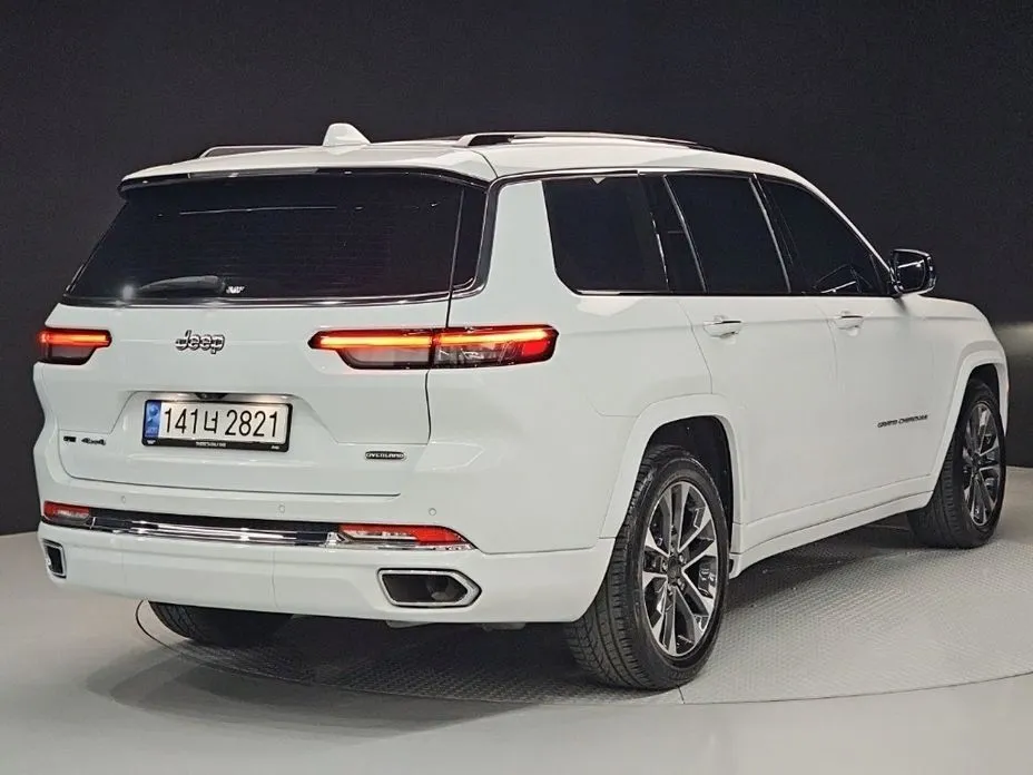 Jeep Cherokee — фото 2