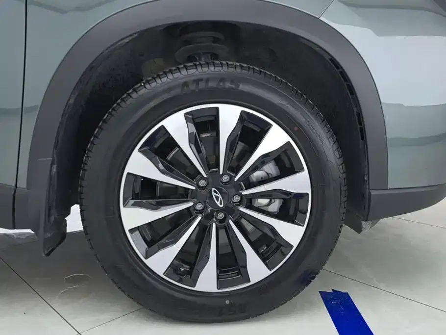 Chery Tiggo 8 PLUS — фото 7