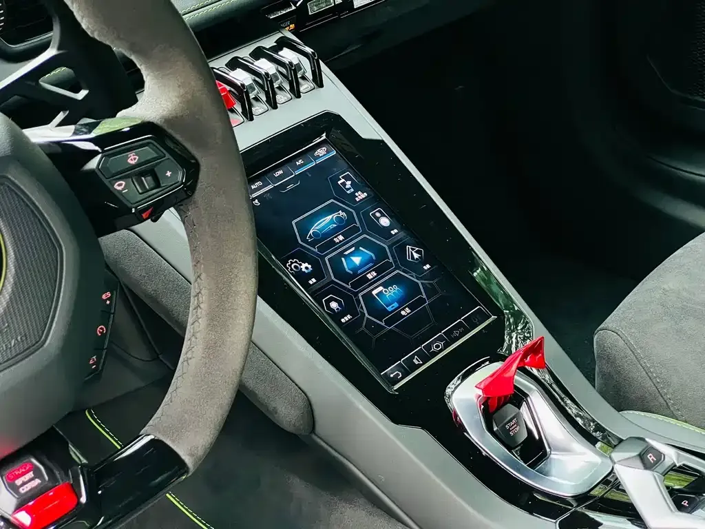 Lamborghini Huracan — фото 9