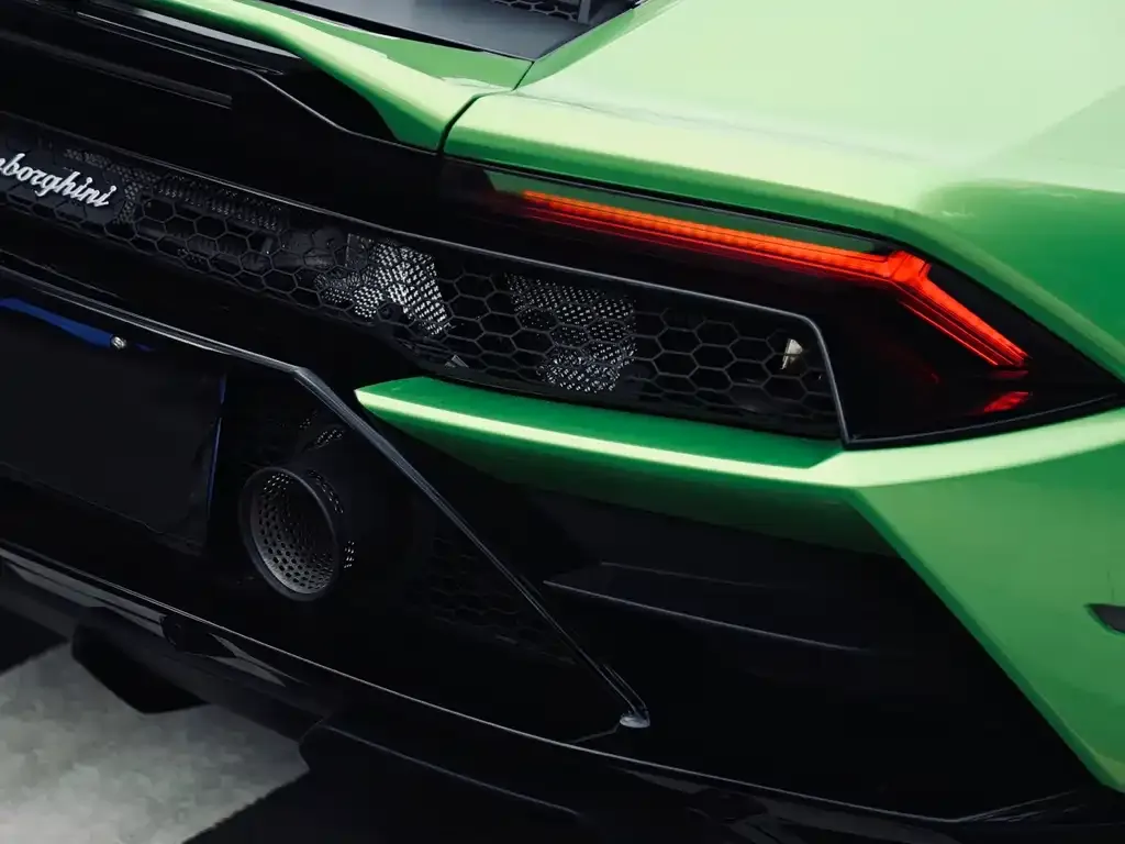 Lamborghini Huracan — фото 10