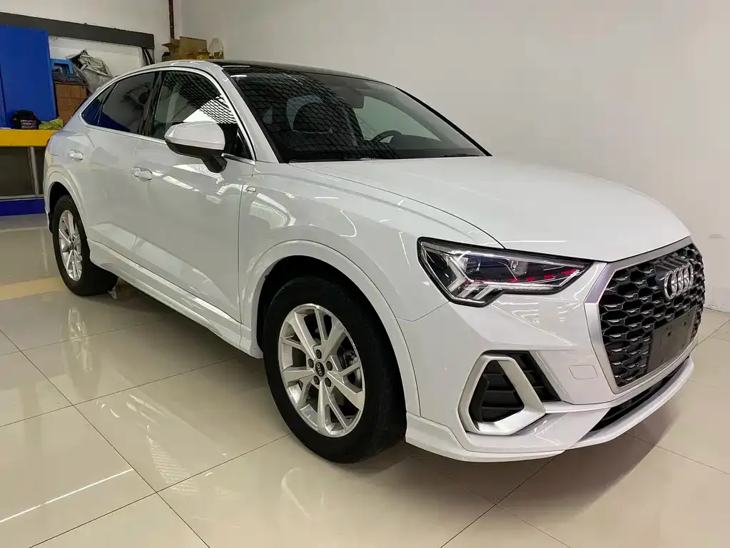 Audi Q3 Sportback — фото 6