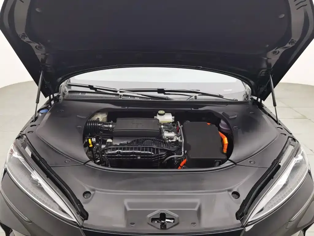 BYD Seal — фото 8