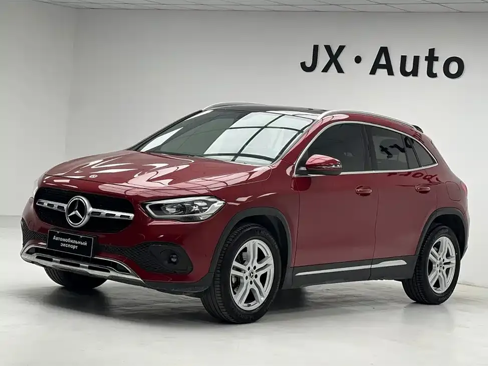 Mercedes-Benz GLA — фото 1