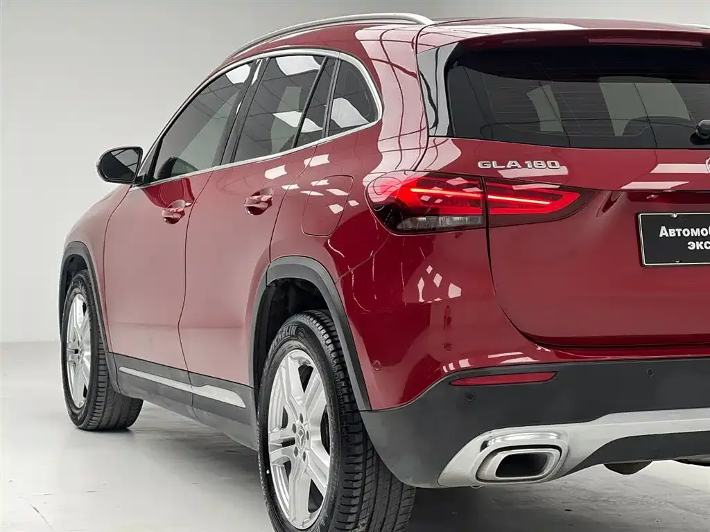 Mercedes-Benz GLA — фото 5