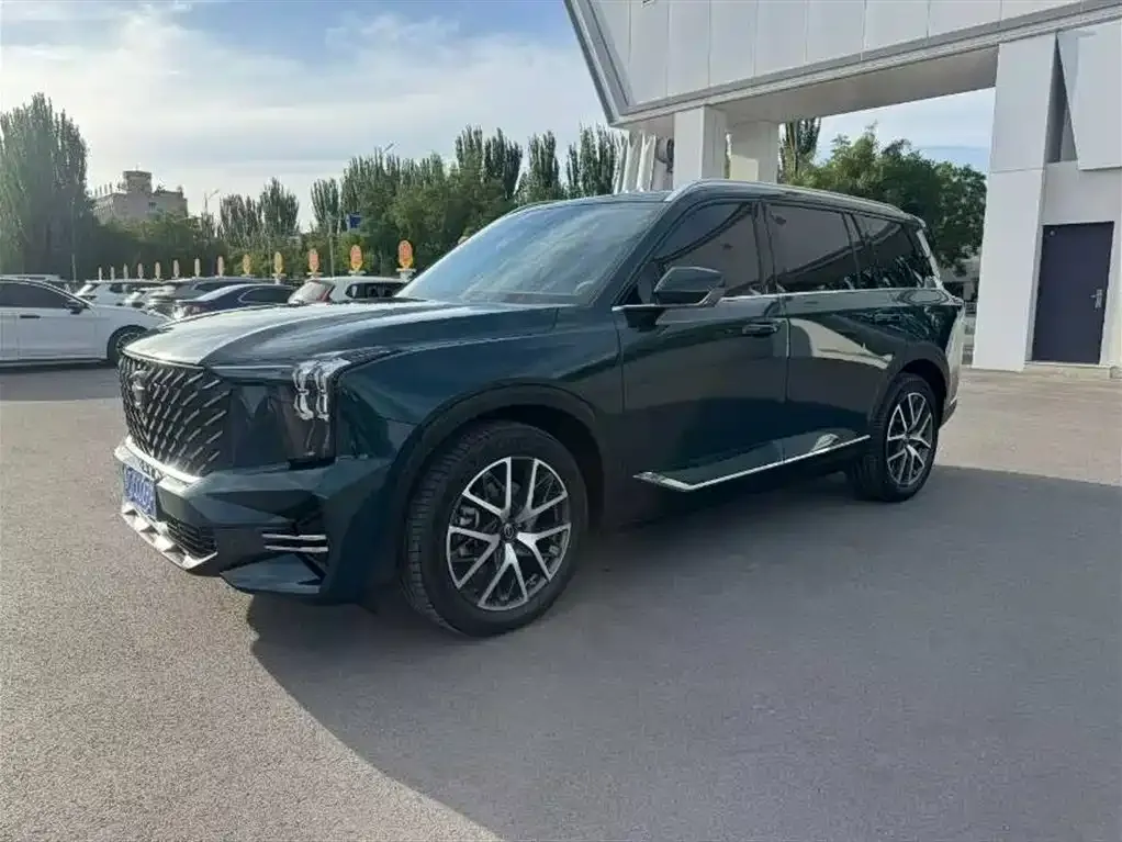 GAC Motor Trumpchi GS8 — фото 1