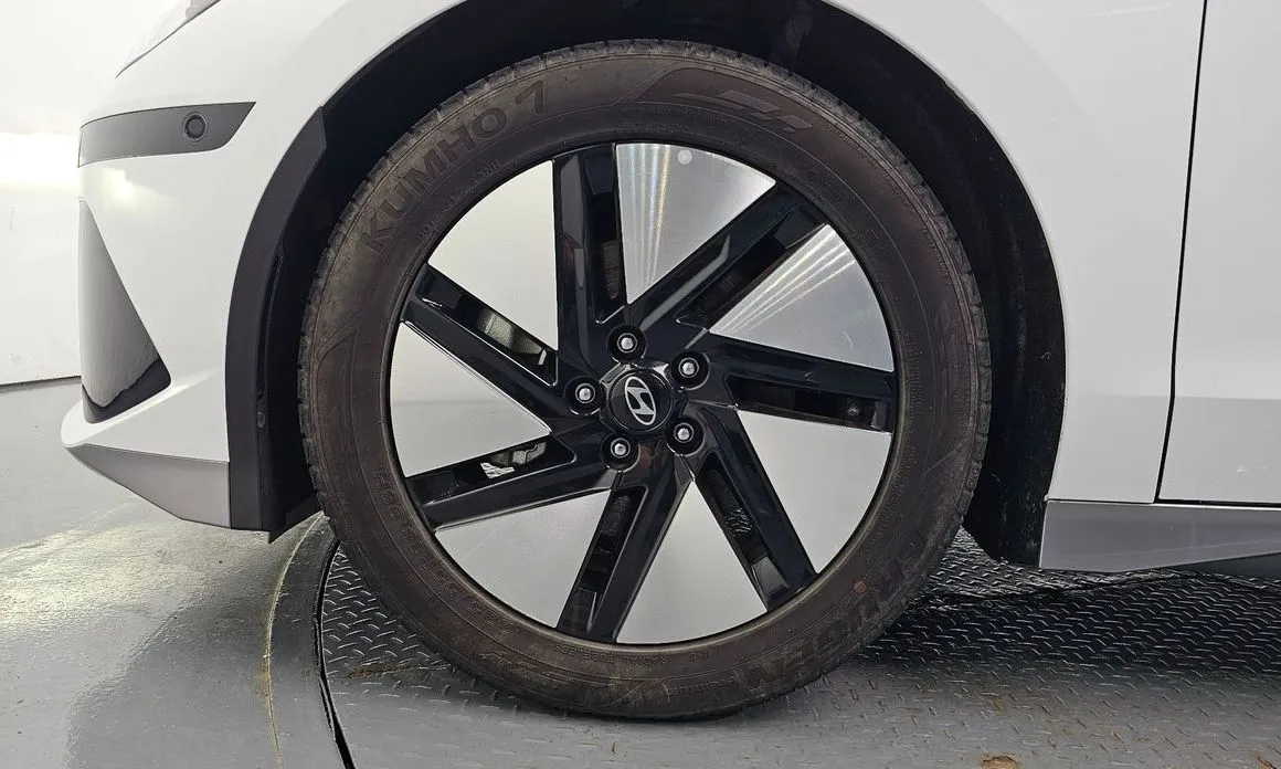 Hyundai Ioniq6 — фото 3