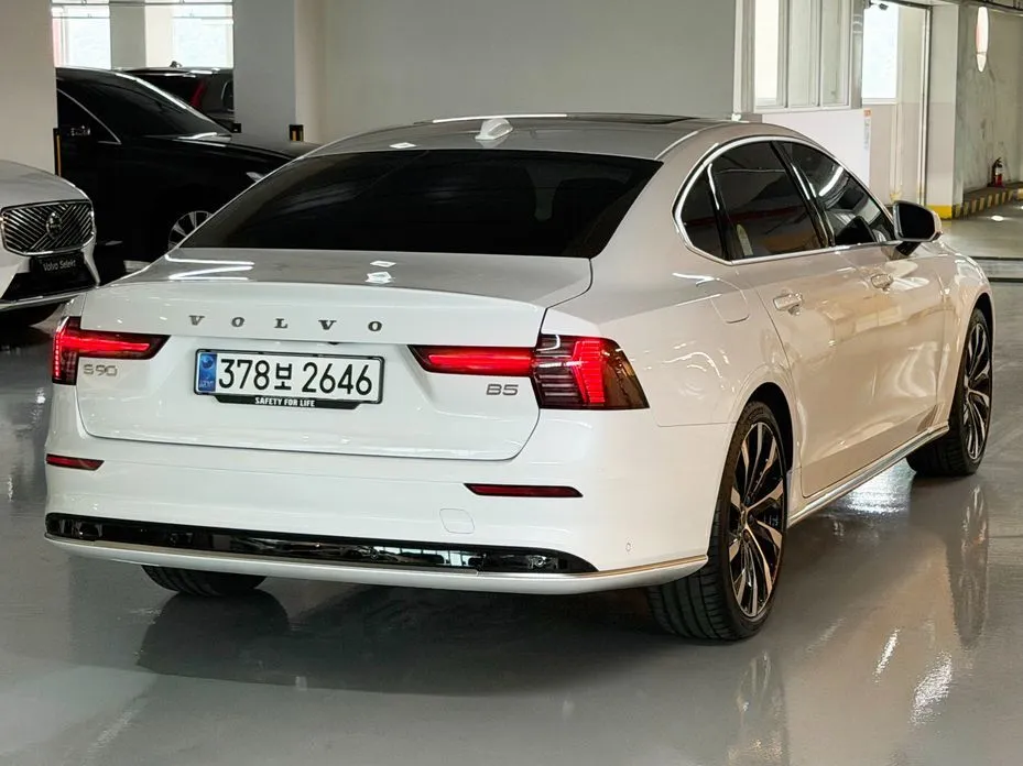 Volvo S90 — фото 3