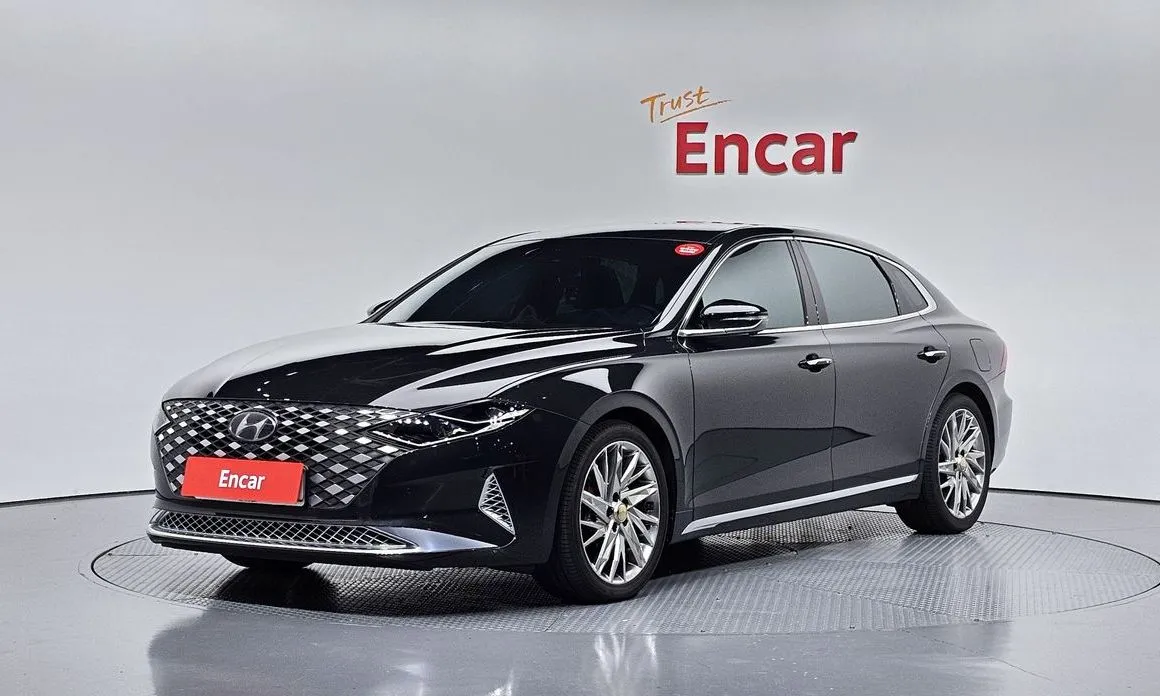 Hyundai Grandeur — фото 1